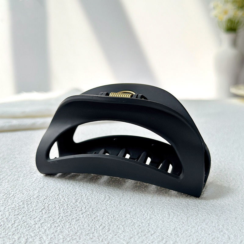 Silicone Curved Claw Clip